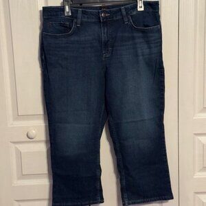 Lee Mid-Rise Denim Capris - Size 16M